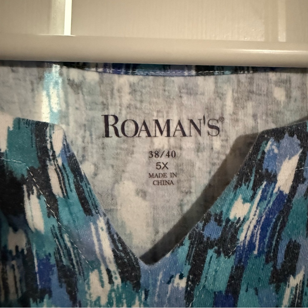 Roaman's Multicolor Abstract Women's Blouse - Picture 3 of 4